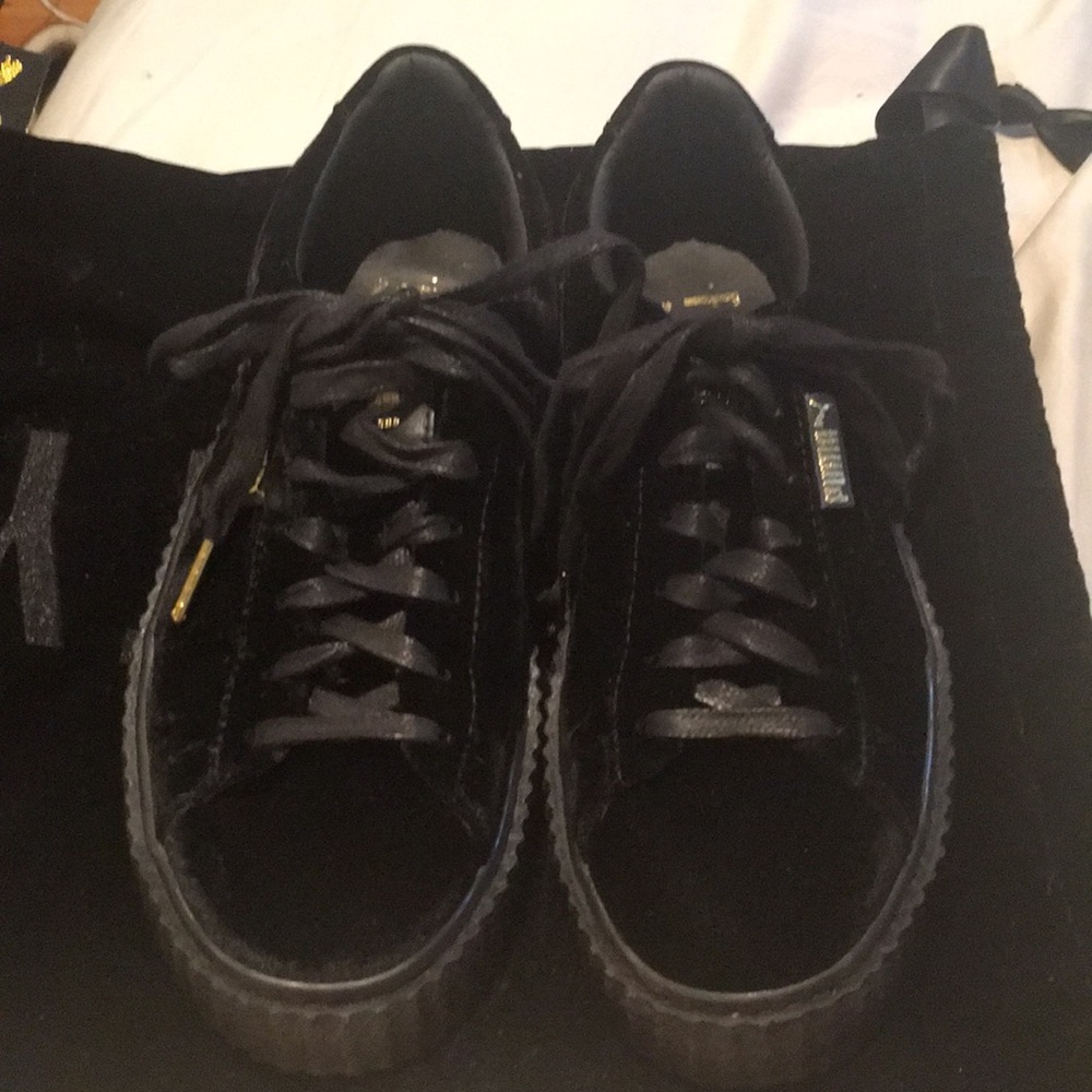 Like New! Fenty Puma Velvet Creepers